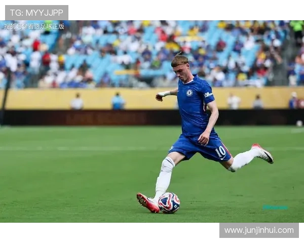 世俱杯惊现 12 黄 1 红血战！保利尼奥加时绝杀帕尔梅拉斯晋级(1)