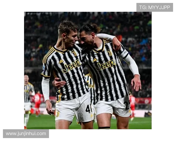 尤文铁卫盼换帅后获新生!达尼洛渴望重返英超争主力(2) 尤文铁卫盼换帅后获新生!达尼洛渴望重返英超争主力(2)